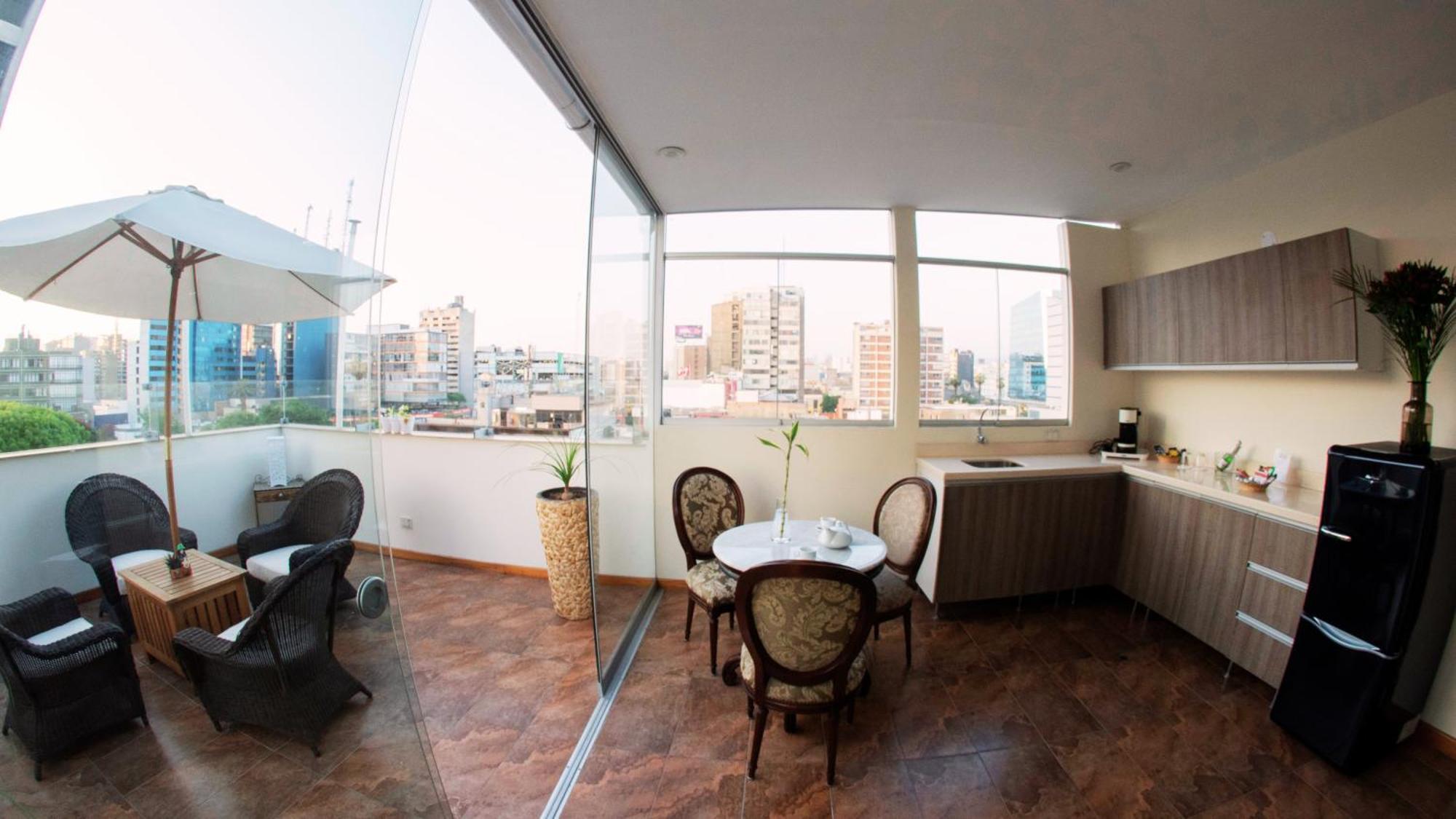 Atrium Miraflores Hotel Lima Extérieur photo